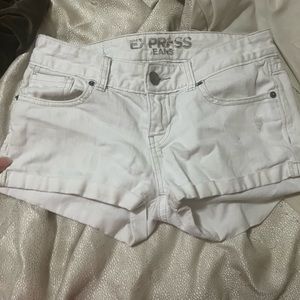 Low waisted express jean shorts